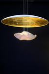 Eclaircie suspension blanche et dorée. Céline Wright. 
