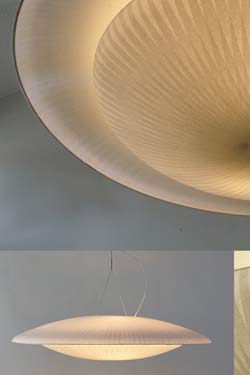 Diva suspension en papier japonais. Céline Wright. 