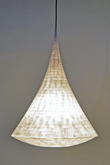 Arabesque conical pendant made of Japanese paper, small model. Céline Wright. Arabesque conical pendant made of Japanese paper, small model. Céline Wright.