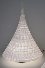Arabesque conical lamp in Japanese paper small model. Céline Wright. 