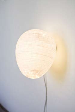 Tamago wall lamp small model. Céline Wright. 