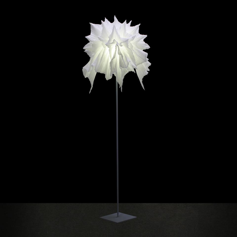 Coraline white floor lamp. Charlot&Cie. 