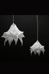 Petite suspension Monstre blanche. Charlot&Cie. Petite suspension Monstre blanche. Charlot&Cie.