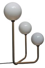 Lampe de table art-déco 3 boules en verre. Concept Verre. Lampe de table art-déco 3 boules en verre. Concept Verre.