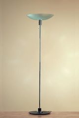 Large retro floor lamp. Contract&More. Large retro floor lamp. Contract&More.