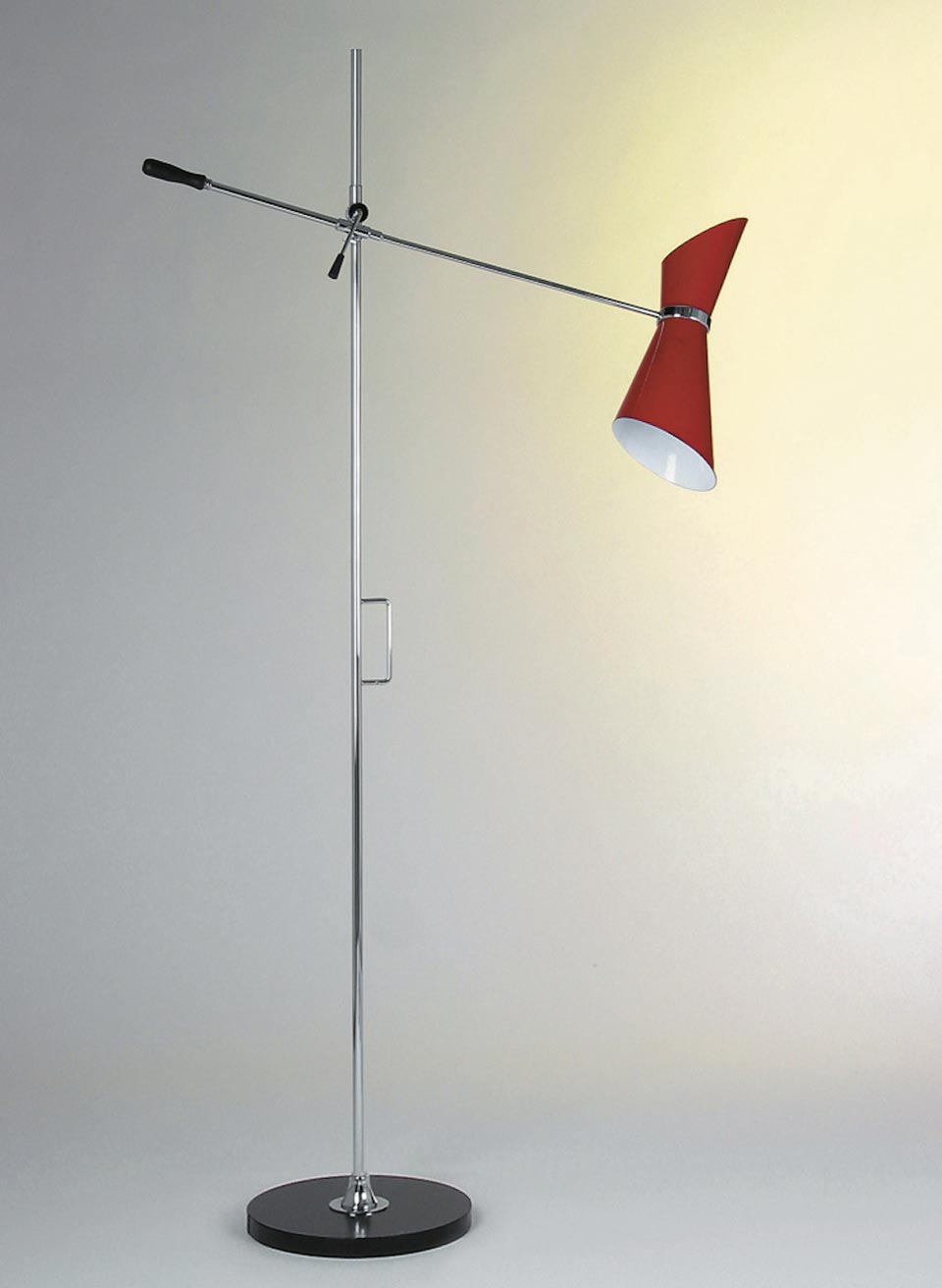 Red metal discount floor lamp