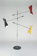 Lampadaire Stilnovo trois lumières, rouge, jaune et noir Lampadaire Stilnovo trois lumières, rouge, jaune et noir