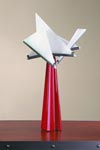 Lampe de table rouge de Pierre Chareau. Contract&More. 