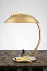 Bauhaus 1930 polished brass table lamp . Contract&More. Bauhaus 1930 polished brass table lamp . Contract&More.