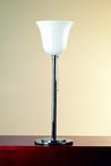 White tulip table lamp. Contract&More. 