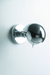 Ball chrome metal wall lamp. Contract&More. 