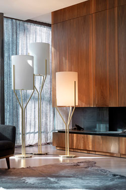 Arborescence floor lamp S, golden stems and lampshade in White Drop Paper . CVL Luminaires. 