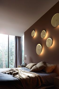Round wall lamp 2 discs small model Eclipse. CVL Luminaires. 