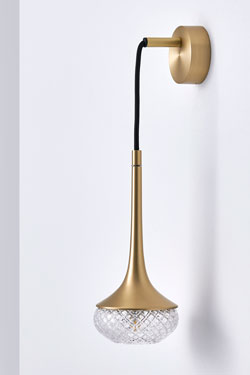 Flea contemporary wall light in gold trumpet. CVL Luminaires. 