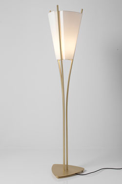 Curve design floor lamp, small model, in satin brass. CVL Luminaires. 