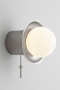 Janed applique rétro argentée avec tirette. CVL Luminaires. 