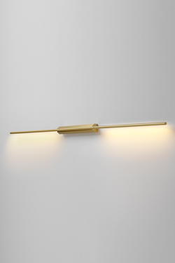 LINK applique liseuse double, en laiton satiné 130cm. CVL Luminaires. 