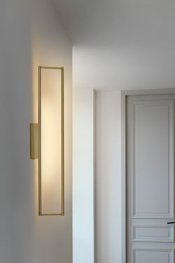 LINK 725 rectangular wall lamp in satin brass, LED lighting. CVL Luminaires. 