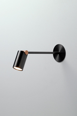 Spot design graphite and copper Calé (e) XS. CVL Luminaires. Spot design graphite and copper Calé (e) XS. CVL Luminaires.