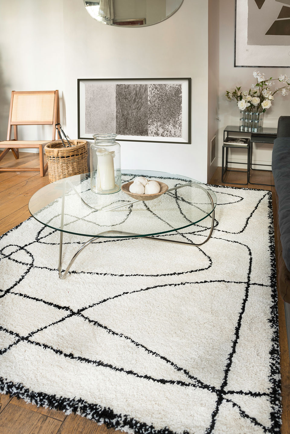 Tapis noir gris et blanc