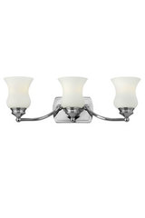 Applique triple pour salle de bain Constance . Elstead Lighting. Applique triple pour salle de bain Constance . Elstead Lighting.