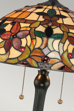 Kami Lampe de table Tiffany florale. Elstead Lighting. 