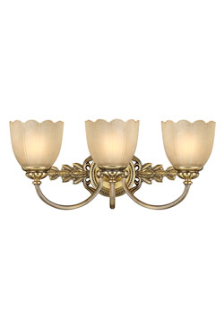 Triple applique pour la salle de bain Isabella. Elstead Lighting. 