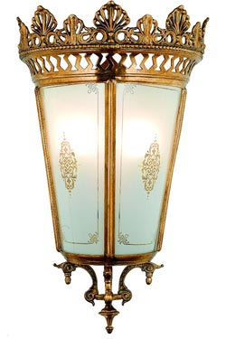 Carlton small golden lantern wall lamp. Estro. 