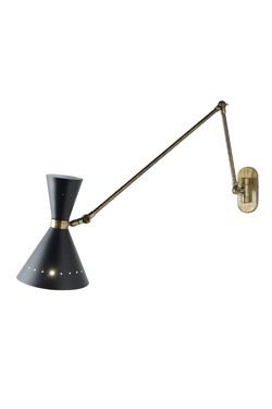 Large wall light on articulated metal arm Diva. Estro. 