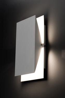 Homs designer white 3-position wall light. Faro. 