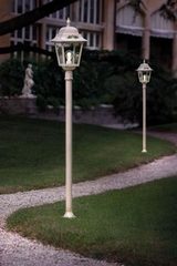Lampadaire d Lampadaire d