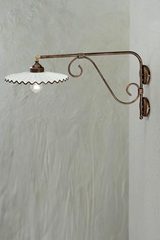 Large retro ceramic Aquila C167 wall lamp. Ferroluce Classic. Large retro ceramic Aquila C167 wall lamp. Ferroluce Classic.