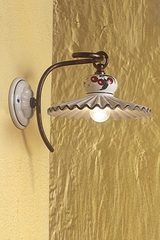 Roma C378 ceramic wall lamp with cherry motif. Ferroluce Classic. Roma C378 ceramic wall lamp with cherry motif. Ferroluce Classic.