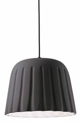 Madame Grès suspension plissé grand modèle gris foncé. Ferroluce. Madame Grès suspension plissé grand modèle gris foncé. Ferroluce.