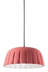 Madame Grès suspension plissé petit modèle vieux rose. Ferroluce. Madame Grès suspension plissé petit modèle vieux rose. Ferroluce.