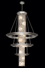 Très grand lustre rond de cristal en cascade et trois cercles de métal argenté - Collection Celestial. Fine Art Lamps. Très grand lustre rond de cristal en cascade et trois cercles de métal argenté - Collection Celestial. Fine Art Lamps.