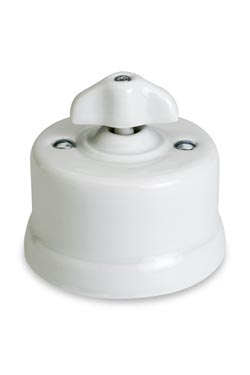 Garby interrupteur rotatif porcelaine blanche en applique à oreillettes va et vient. Fontini. 