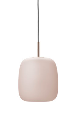 Maluma suspension en verre dépoli rose pale. Fritz Hansen. 