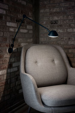 AQ01 contemporary black studio wall light. Fritz Hansen. 
