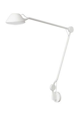 AQ01 white wall lamp architect style. Fritz Hansen. 