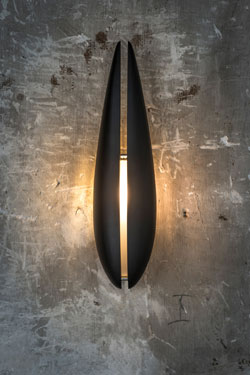 Black oval contemporary wall lamp America Cup. Gau Lighting. 