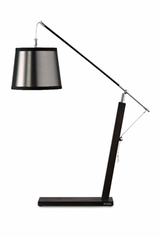 Lampe de bureau en bois wengé et abat-jour lamé argent. Hind Rabii. Lampe de bureau en bois wengé et abat-jour lamé argent. Hind Rabii.
