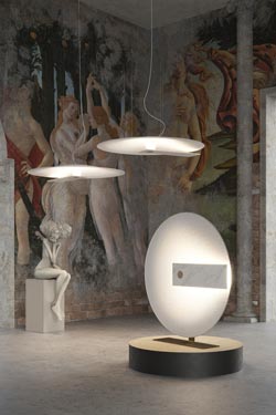 Meridiana in fiberglass and white marble floor lamp. Hind Rabii. 