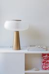 Lampe de table design en aluminium doré Belle-Ile. HISLE. 