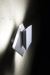 Applique murale Cubic en aluminium mat. Holtkötter. Applique murale Cubic en aluminium mat. Holtkötter.
