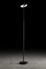 Supernova Akku cordless floor lamp and LED light in black finish. Holtkötter. Supernova Akku cordless floor lamp and LED light in black finish. Holtkötter.