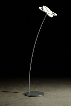 Supernova D directional double floor lamp platinum finish. Holtkötter. 