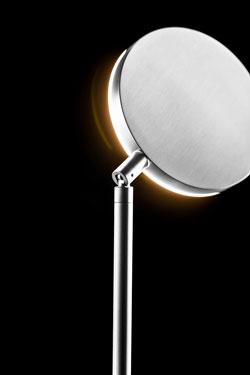 Designer reading lamp in matt aluminum, high-quality Plano LED lighting. Holtkötter. 