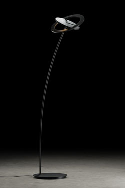 Supernova D floor lamp double directional light black. Holtkötter. 