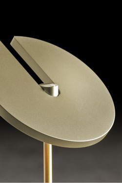 Supernova S height adjustable gold floor lamp . Holtkötter. 